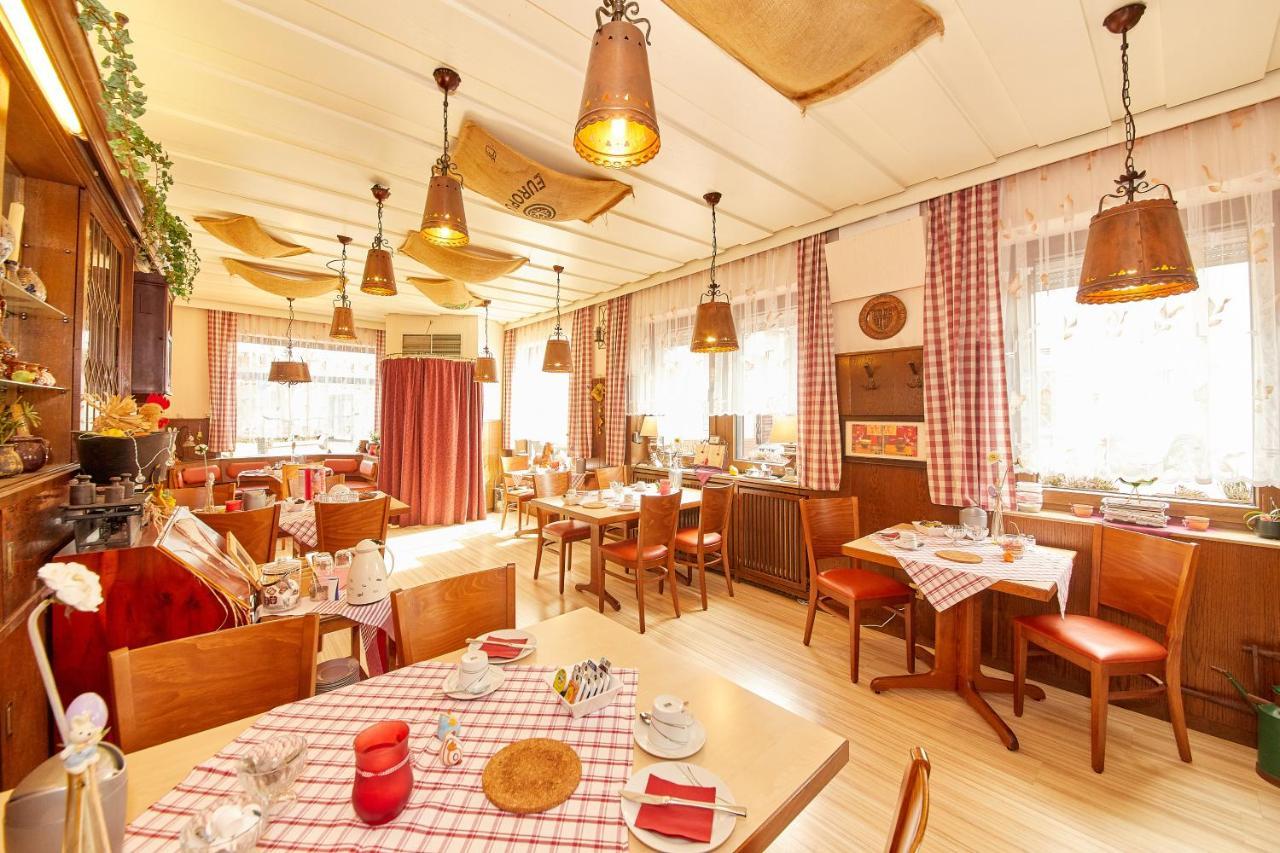 Hotel Zum Dicken Baum Mayen Εξωτερικό φωτογραφία