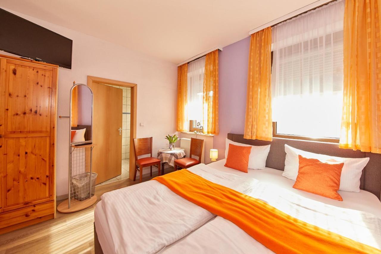 Hotel Zum Dicken Baum Mayen Εξωτερικό φωτογραφία