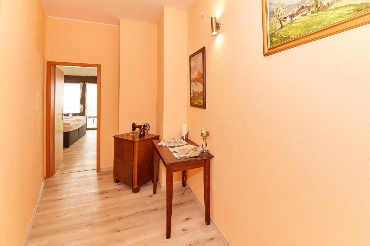 Hotel Zum Dicken Baum Mayen Εξωτερικό φωτογραφία