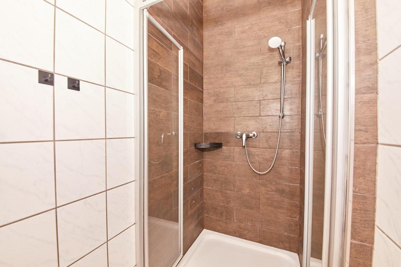 Hotel Zum Dicken Baum Mayen Εξωτερικό φωτογραφία