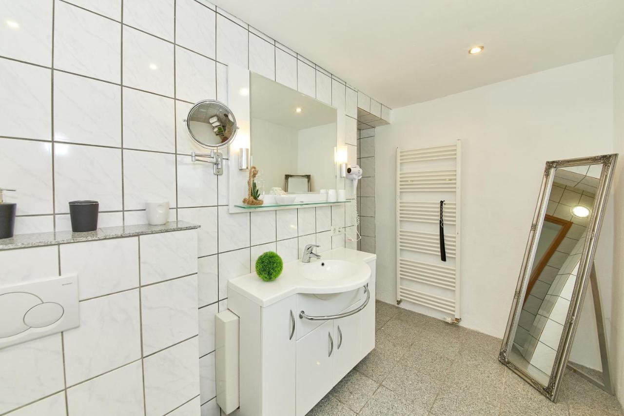 Hotel Zum Dicken Baum Mayen Εξωτερικό φωτογραφία